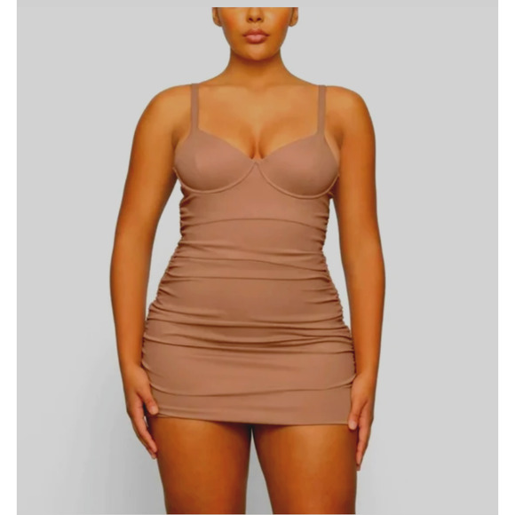 NWT Skims Sienna Tan Sculpting Ruched One Piece Bathing suit Swim Dress Small - Picture 1 of 12